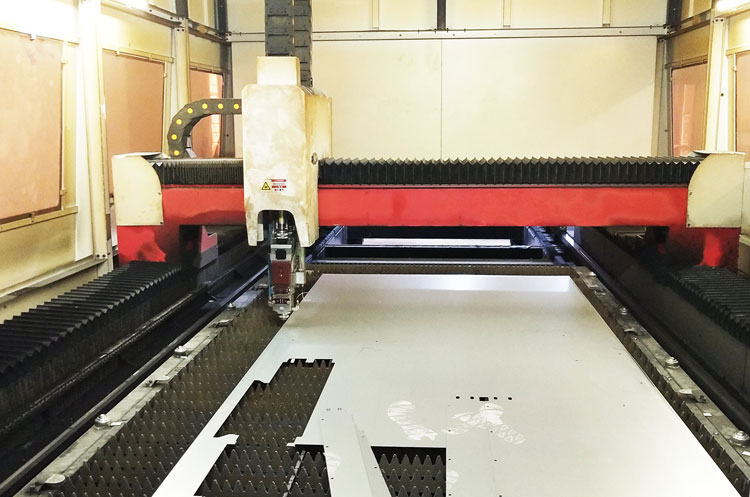 四達數(shù)控激光切割機02