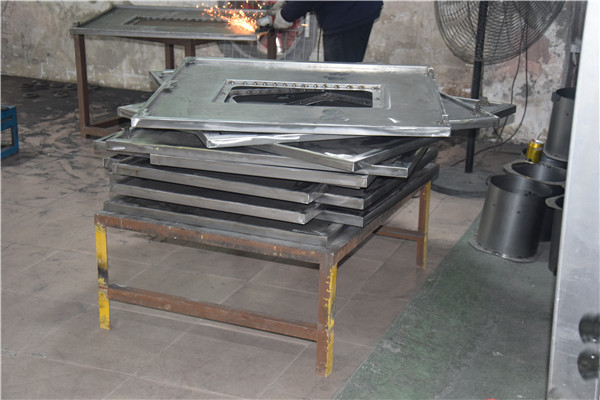 鈑金組裝加工廠家車間