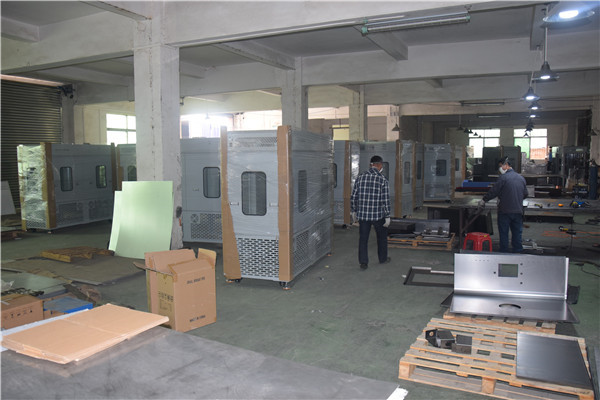 東莞1u機(jī)箱加工加工現(xiàn)場