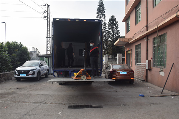 激光加工鈑金發(fā)貨